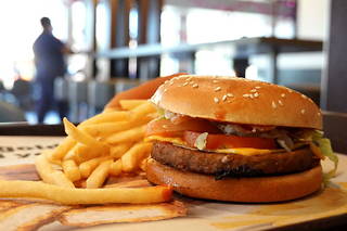 L'essai du burger « McPlant » de McDonald's a tourné court aux États-Unis. 
