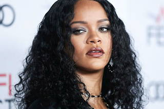 Rihanna va performer lors du show de la mi-temps au Super Bowl. 
