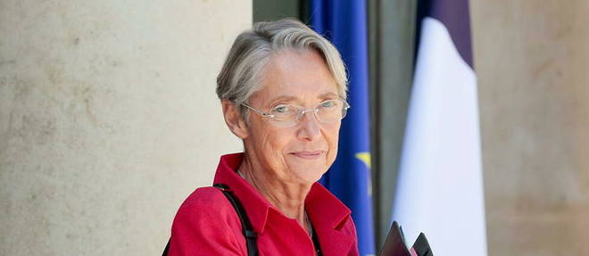 La Premiere ministre Elisabeth Borne a confirme lundi que l'executif pourrait opter pour le 49.3 pour mener a bien sa reforme des retraites.
