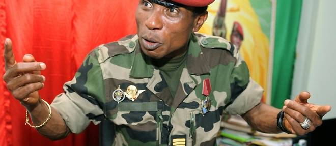 Massacre du 28-Septembre en Guinee: l'ex-dictateur Camara jete en prison avant le proces