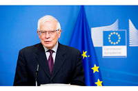 Le chef de la diplomatie europeenne, Josep Borrell, a vivement critique mercredi les << referendums >> d'annexion organises par Moscou dans des regions ukrainiennes.
