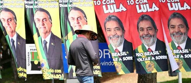 Le chef d'État sortant Jair Bolsonaro affronte l’ex-président Luiz Inacio Lula da Silva lors de l'élection présidentielle.
