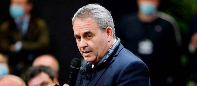 Xavier Bertrand tance la strategie du gouvernement, qui se montre en doudoune et col roule pour pousser les Francais a limiter le chauffage, en la qualifiant de communication a 2 balles . Xavier Bertrand tance la strategie du gouvernement, qui se montre en doudoune et col roule pour pousser les Francais a limiter le chauffage, en la qualifiant de communication a 2 balles .