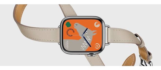 Montre Apple Watch Hermes Series 8, boitier 41 mm, bracelet double tour Attelage en veau Swift Beton. 1649 EUR.
