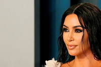 Kim Kardashian &eacute;pingl&eacute;e apr&egrave;s la promotion de cryptomonnaie sur les r&eacute;seaux