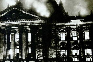 L'incendie du Reichstag, en février 1933
