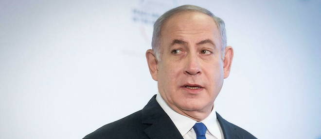Benyamin Netanyahou est age de pres de 73 ans. 
