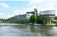 La Cour européenne des droits de l'homme (CEDH) est située à Strasbourg. 
