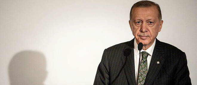 Recep Tayyip Erdogan lors de sa conference de presse a Prague.
