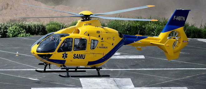One person died and four people in hypothermia were evacuated by helicopter (photo illustration).