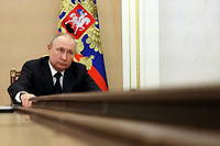 Le président russe Vladimir Poutine entretient le doute quant à sa volonté d'utiliser l'arme nucléaire en Ukraine.
