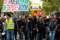 Gr&egrave;ve du 18 octobre : 107 000 manifestants pour Beauvau, 300 000 selon la CGT