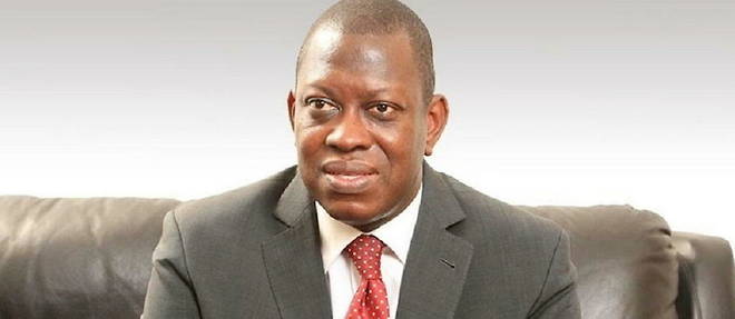 Economiste, Kako Nubukpo a ete ministre de la Prospective et de l'Evaluation des politiques publiques.
