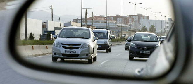 La question du prix des voitures importees est au coeur des interrogations des Algeriens. 
