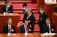 Xi Jinping r&eacute;affirme son contr&ocirc;le du PCC, &agrave; la veille d'un 3e mandat