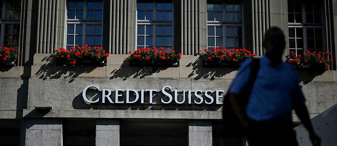 Les investigations ont revele que 5 000 clients francais disposaient d'un compte au Credit suisse depuis de nombreuses annees, et ce, non declare a l'administration fiscale francaise. 
