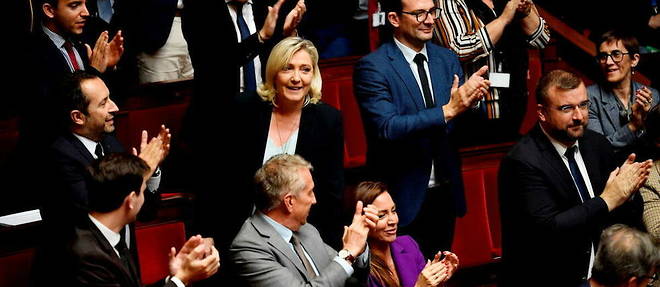 Marine Le Pen a l'Assemblee nationale le 24 octobre.

