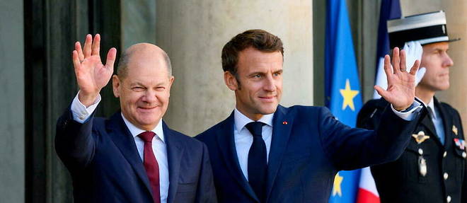 Emmanuel Macron et Olaf Scholz au palais de l'Elysee, le mercredi 26 octobre 2022.
