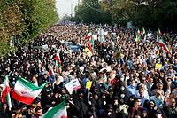 Iran: nouvelles manifestations, la col&egrave;re attis&eacute;e par les morts
