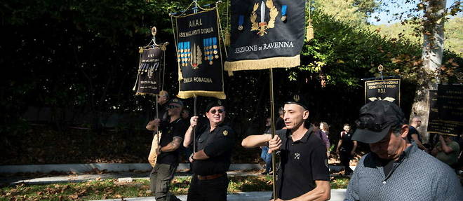 Defile en hommage aux 100 ans de la Marche mussolinienne sur Rome, a Predappio, dimanche 30 octobre.
