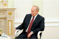 Vladmir Poutine osera-t-il brandir la menace nucleaire dans le conflit qui oppose la Russie a l'Ukraine ?
