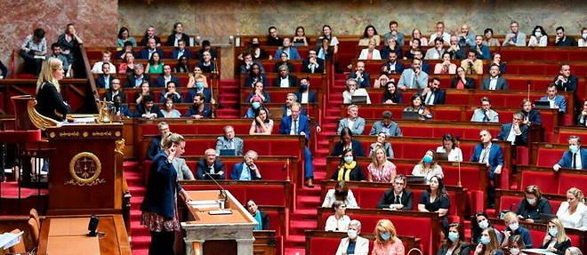 Apres l'activation du 49.3 sur le projet de loi  de finances, l'unique motion de censure portee par La France insoumise sera debattue et mise au vote vendredi a l'Assemblee nationale (image d'illustration).
