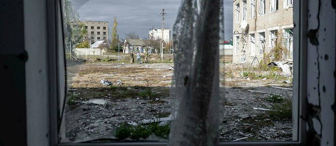 La ville de Kherson, dans le sud de l'Ukraine, est toujours occupee par l'armee russe malgre une poussee de l'armee ukrainienne.
