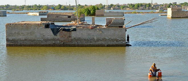 Le Pakistan a ete touche par de violentes inondations.
