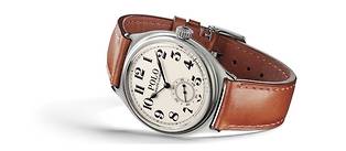 <p style="text-align:justify">Par ses lignes et son style, le nouveau modele Polo Vintage 67 rend hommage a la passion de Ralph Lauren pour les montres d'autrefois.
