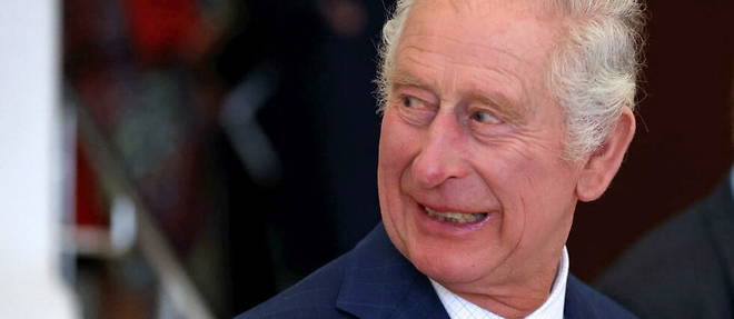 Le roi Charles III apres une visite au Victoria and Albert Museum, le 3 novembre  2022.
