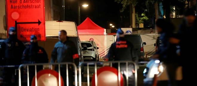 Un policier tue dans une attaque au couteau a Bruxelles, la justice antiterroriste saisie