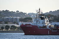 Les 230 migrants présents à bord du navire humanitaire « Ocean Viking » sont arrivés à Toulon vendredi matin.
