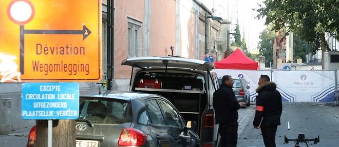 Un policier tue a Bruxelles par un ex-detenu radicalise, debut de polemique
