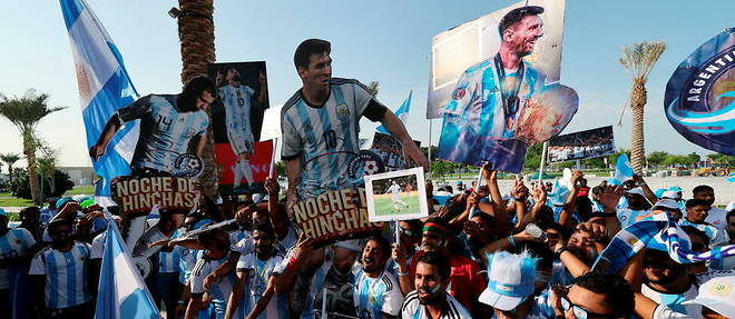 Lionel Messi fait office de grand favori pour ces travailleurs.
