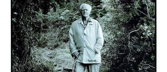 John le Carre, disparu en 2020 a l'age de 89 ans. Son dernier roman, "L'espion qui aimait les livres", sort au Seuil. 
