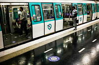 Valérie Pécresse a sommé la RATP de rétablir une meilleure fréquence sur les lignes de métro d'Île-de-France.
