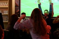 Des anti-Coupe du monde sabotent la diffusion des matchs dans les bars