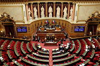 Par un dernier vote au Sénat, le Parlement adopte le projet de loi visant une modulation de l'assurance-chômage selon la conjoncture.
