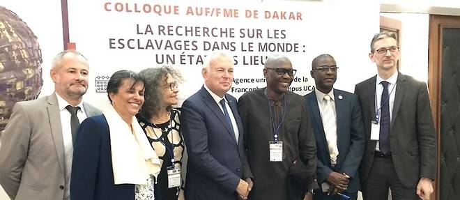 L'ancien Premier ministre Jean-Marc Ayrault present lors du colloque international tenu a Dakar sur le theme de la recherche sur les esclavages. 
