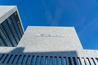 Europol annonce le d&eacute;mant&egrave;lement d'un &quot;super-cartel&quot; de la coca&iuml;ne &agrave; Duba&iuml; et en Europe