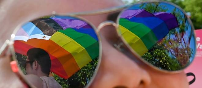 Singapour revoque une loi penalisant l'homosexualite datant de l'epoque coloniale