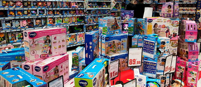 Il est difficile de donner un chiffre exact de l'augmentation du prix des jouets, car environ 50 % d'entre eux sont des nouveautes par rapport a l'an passe.
