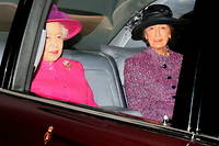 Lady Susan Hussey, au côté de la reine Elizabeth II, le 23 janvier 2011.
