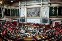 En rejetant une nouvelle motion de censure, l'Assemblée adopte sans vote le projet de budget de la Sécurité sociale pour 2023.
