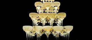  Rafraîchissant et même désaltérant, le champagne offre une vivacité pétillante à l’apéritif.   ©Ray Massey