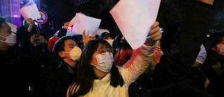 Manifestation contre la politique zéro Covid de Xi Jinping, le 27 novembre 2022 à Pékin.
