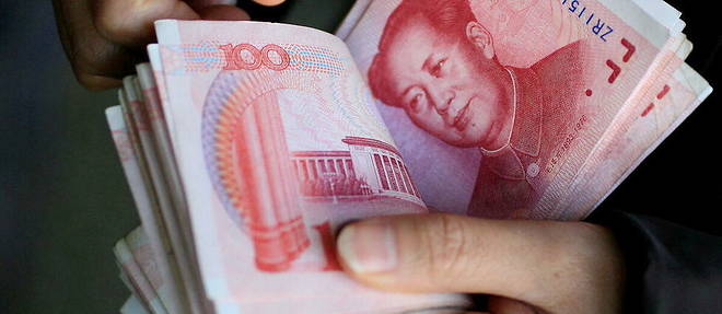 Le yuan, de son nom officiel renminbi, << monnaie du peuple >>, existe en deux versions : le << onshore >>, destine au marche interieur, et l'<< offshore >>.
