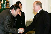 Mikhail Friedman en 2005 avec Vladimir Poutine.
