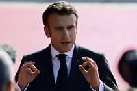 Coupures d'&eacute;lectricit&eacute;: Emmanuel Macron fustige &quot;les sc&eacute;narios de la peur&quot;, l'opposition s'indigne