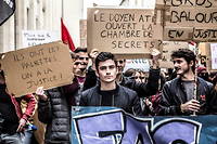 La violente évacuation de l'amphithéâtre de la faculté de droit de Montpellier le 22 mars 2018 avait conduit à plusieurs manifestations d'étudiants.
